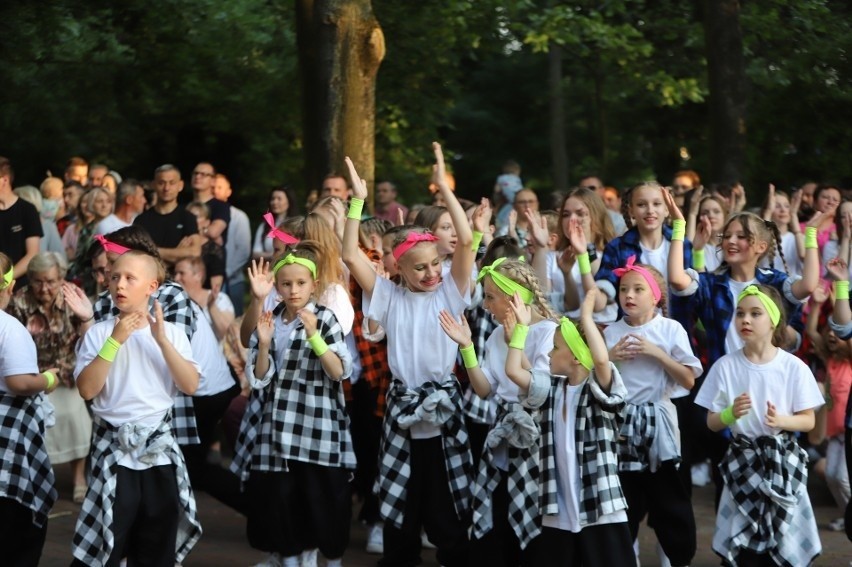 XI Uwielbienie w Centrum Miasta odbędzie się 10 czerwca w Parku Miejskim w Kielcach pod hasłem "Wzywam imię Twe". Wiemy kto wystąpi