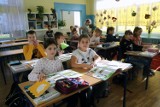 Rodzice przeciwni reformie edukacji apelują do Andrzeja Dudy: panie prezydencie nie podpisuj ustaw!