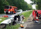 Świadek śmiertelnego wypadku w Kozłowicach: "Krzyczałem do gapiów, prosiłem o pomoc. Nikt się nie ruszył!"