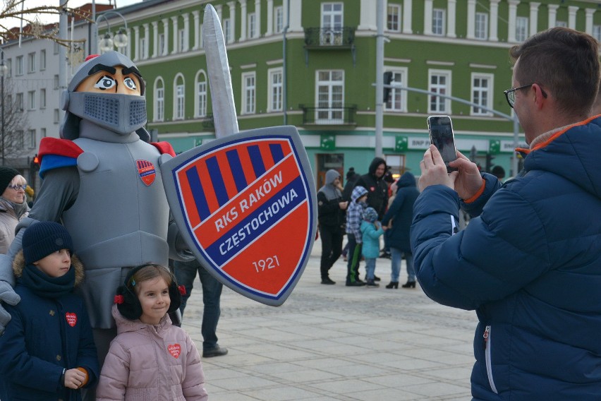 Finał WOŚP w Częstochowie. Biegi, morsowanie i koncerty