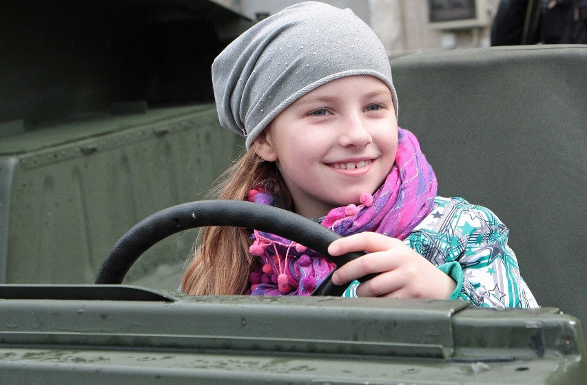 Ola Marzec stwierdziła, że mogłaby prowadzić wojskowy pojazd