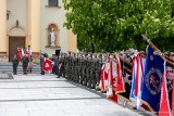 Dzień Zwycięstwa w Radomiu. Była msza, uroczysty apel i salwa honorowa przed płytą Grobu Nieznanego Żołnierza