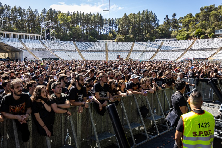 Zobacz zdjęcia z VOA Heavy Rock Festival 2022 w Lizbonie. Szaleją Megadeath, Goijra, Kreator i międzynarodowa publiczność [FOTOGALERIA]