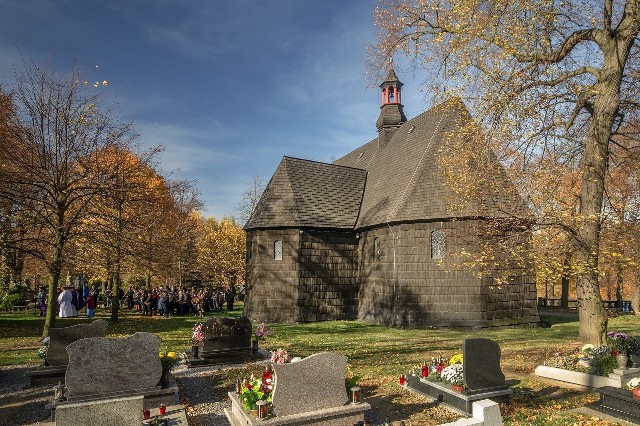 Kościół pątniczy św. Brykcjusza w Gościęcinie jest jednym z najbardziej znanych zabytków gminy.