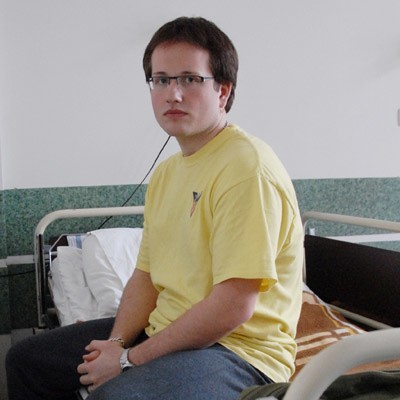 Łukasz Akucewicz z Augustowa w szpitalu w Białymstoku jest od miesiąca. Na szczęście minęło porażenie wzroku. 