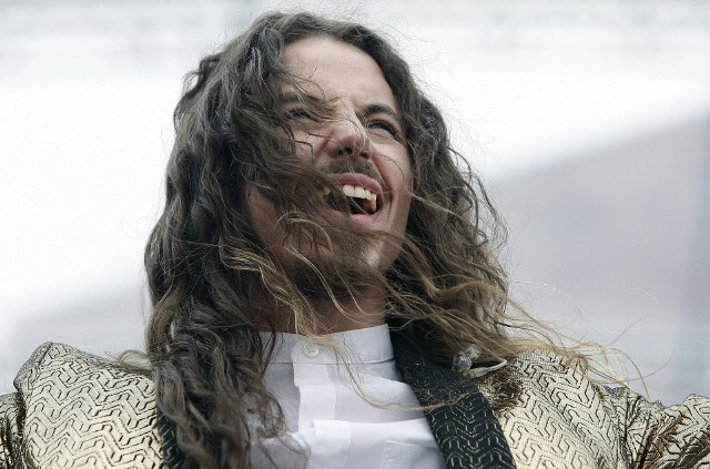 Michał Szpak jest dziś gwiazdą wielkiego formatu, ale nie ukrywa, że droga na profesjonalną estradę była mocno wyboista i pełna różnych, dziwnych sytuacji.