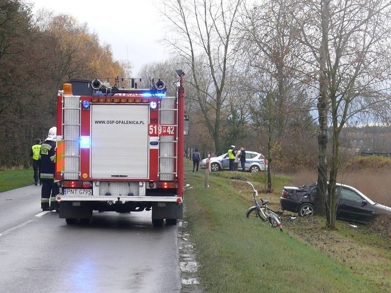 Wypadek w Porażynie: Nie żyją ojciec i córka [ZDJĘCIA]