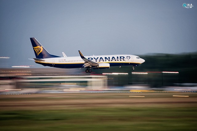 W sezonie letnim Ryanair uruchomi 6 nowych tras z Krakowa i zwiększy częstotliwość lotów na obsługiwanych już trasach. Zobacz, gdzie polecimy samolotami irlandzkich tanich lotniczych. Jest w czym wybierać.