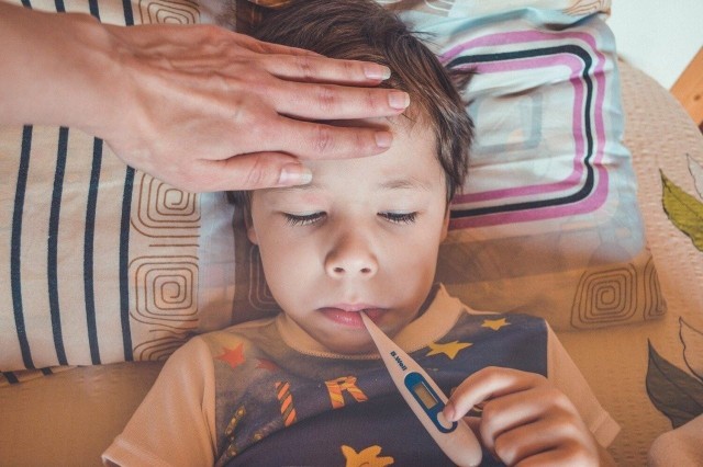 Szpitale w południowej Wielkopolsce odnotowują wzrost liczby dzieci chorujących na ciężkie infekcje dróg oddechowych