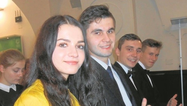 Krystian Siembida oraz Michał Młynarczyk wraz z przyjaciółmi Kingą Łaską i Krystianem Kuśmierzem, którzy zagrali w filmie