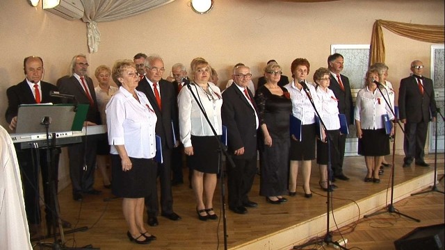 Dla mieszkańców osiedla Południe zaśpiewał zespół estradowy "Patrol". 