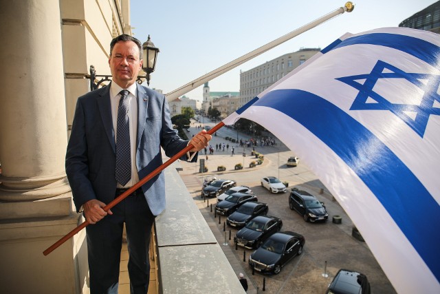 Nie mamy żadnego interesu w tym, by ta wojna się szerzej rozlała - mówi ambasador Yacov Livne