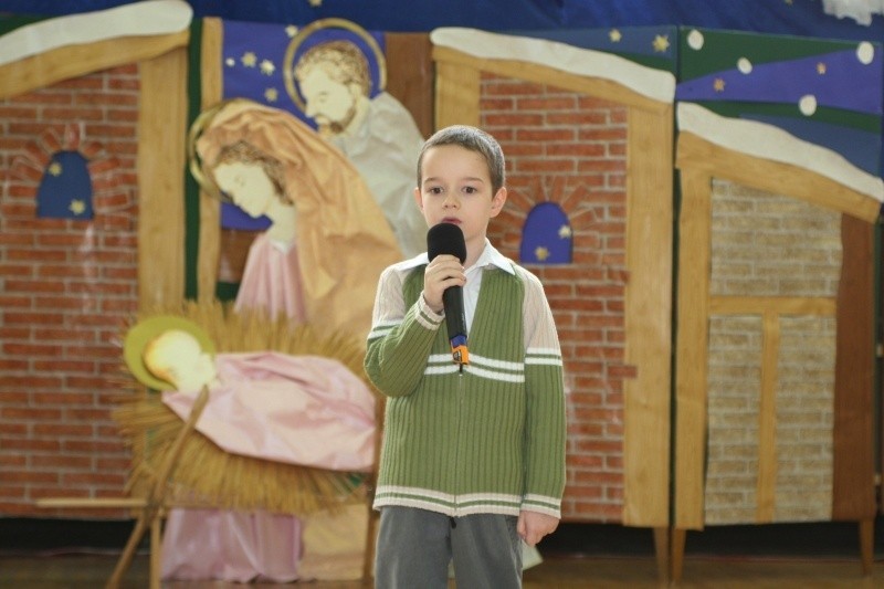 Uczniowie z Kielc śpiewali kolędy
