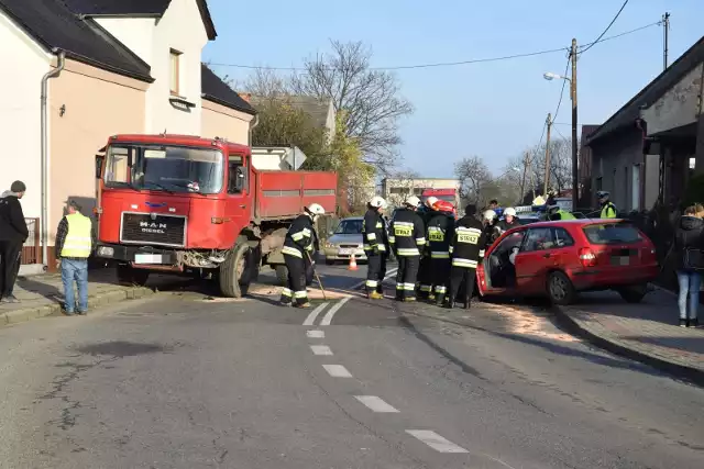 Wypadek na drodze Kędzierzyn-Koźle - Zdzieszowice w Kłodnicy.
