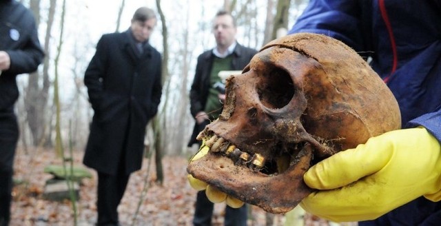 Szczątki doczesne generała Deffontaine pojadą teraz do Liege, gdzie zostaną pochowane w rodzinnym grobowcu