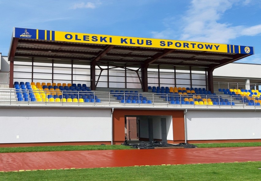 Stadion miejski w Oleśnie na finiszu modernizacji i...