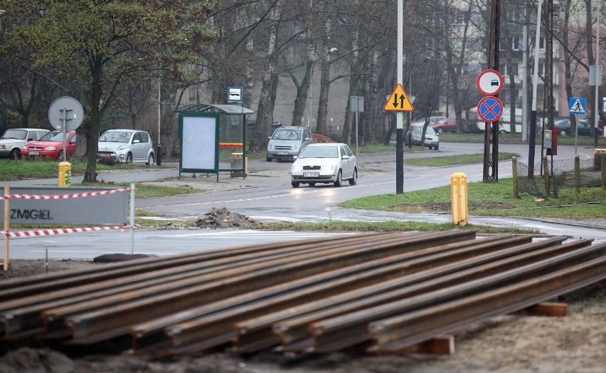Budowa trasy W-Z. Retkinia odcięta od tramwajów [ZDJĘCIA+INFOGRAFIKA]
