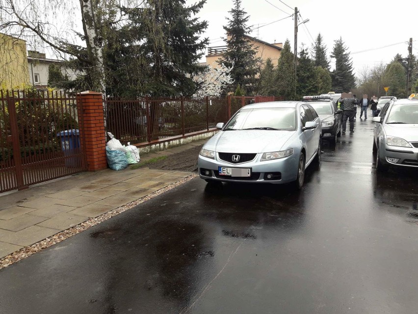 Zatrzymanie kierowców Ubera w Łodzi. Policjanci zatrzymali Egipcjanina [ZDJĘCIA]