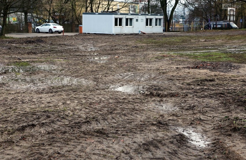 Budowę stadionu w Szczecinie rozpoczęli od... siedziby prezesa spółki [ZDJĘCIA]