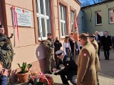 W Sandomierzu przypomniano o "Młodych, Białych Orłach". Odsłonięto pamiątkową tablicę. Zobacz zdjęcia