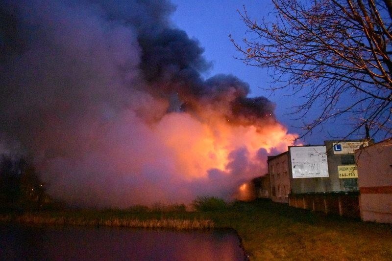 Pożar w Kłobucku przy ul. Zamkowej