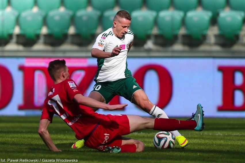 Śląsk - Podbeskidzie 0:0. Niemoc wrocławian trwa, czerwona kartka Lacnego [ZDJĘCIA, RELACJA]