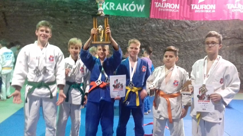 Młodzi judocy Wisły Kraków na podium w bocheńskiej kopalni