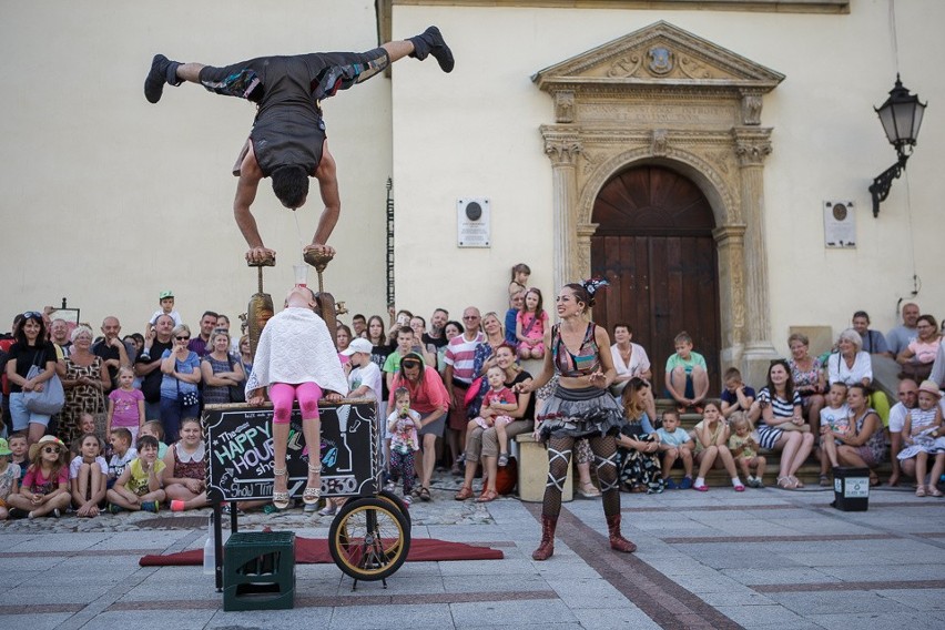 31 ULICA w Tarnowie - dzień drugi. Festiwal Teatrów Ulicznych opanował Tarnów [ZDJĘCIA]     