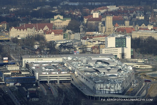 Ogrom Poznań City Center naprawdę widać dopiero z lotu ptaka