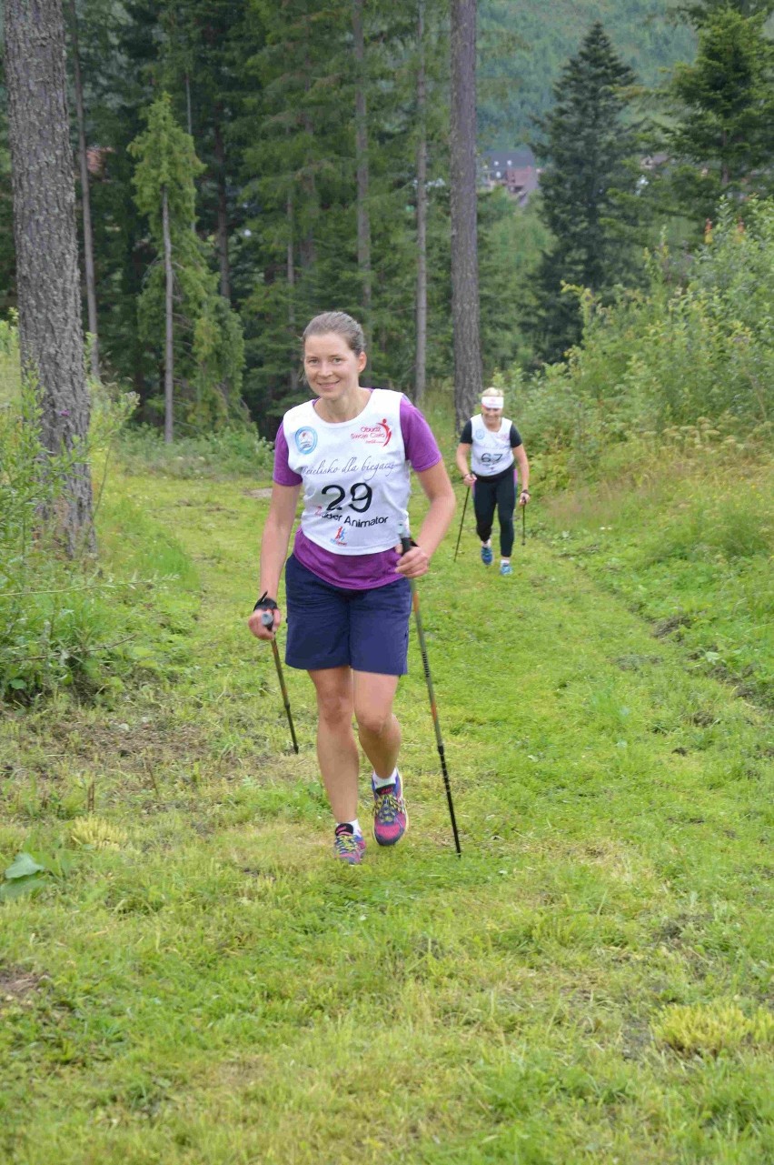 Kościelisko. Ścigali się w zawodach Nordic Walking. Wystartowała też Krystyna Guzik [ZDJĘCIA]