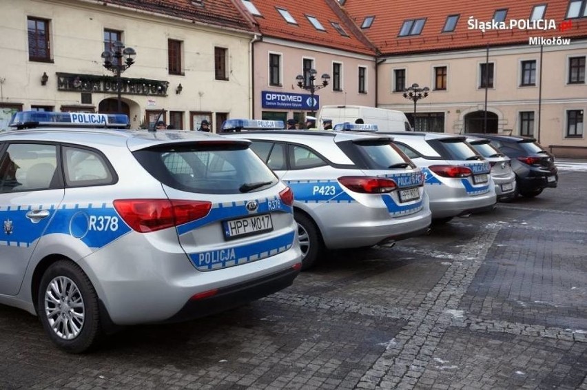 Nowe radiowozy dla policjantów z Mikołowa