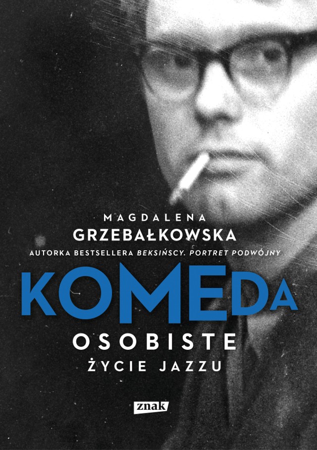 Magdalena Grzebałkowska jest reporterką, autorką bestsellerowych książek: Ksiądz Paradoks. Biografia Jana Twardowskiego, Beksińscy. Portret podwójny oraz 1945. Wojna i pokój. Laureatka Nike Czytelników 2016.