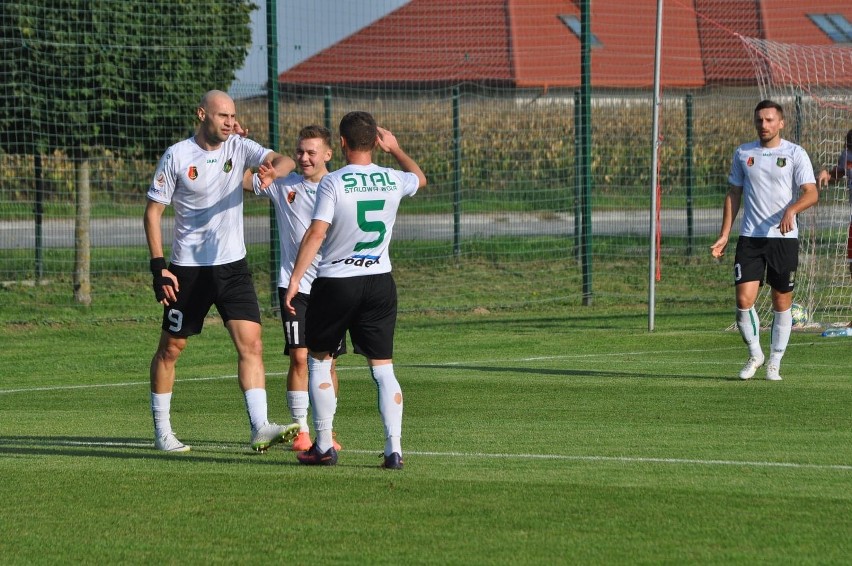 3 liga. WYNIK NA ŻYWO. Stal Stalowa Wola wygrała z KS Wiązownica