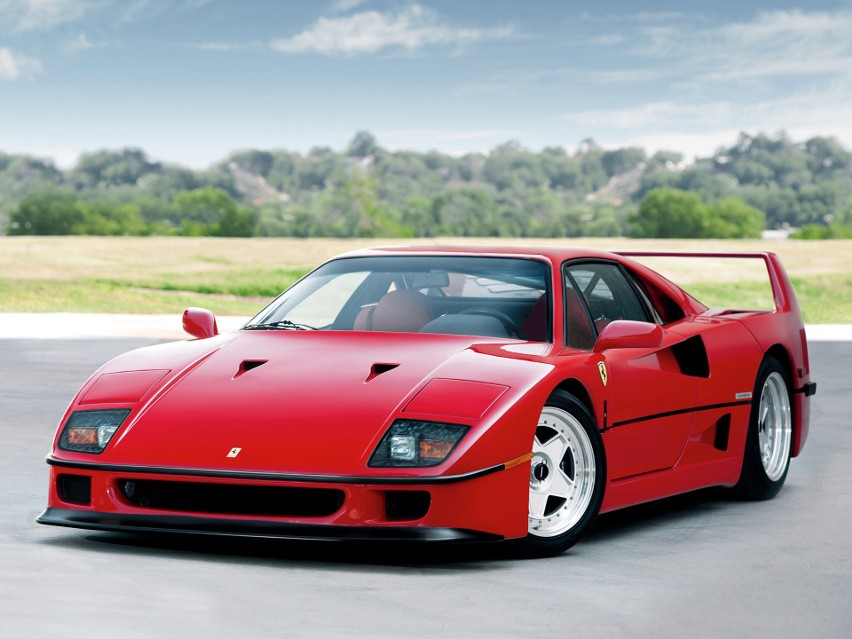 Ferrari F40...