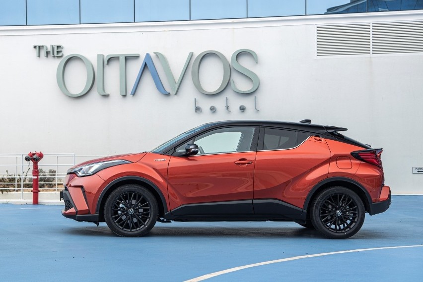 Toyota C-HR...