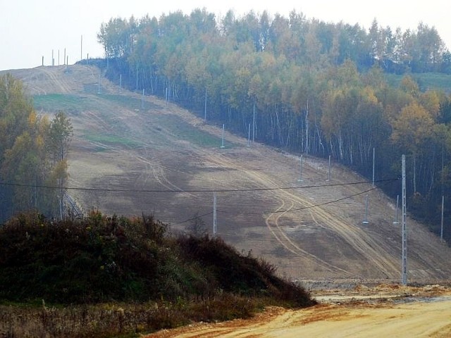 Tak wygląda stok w Konarach pod Klimontowem (powiat sandomierski) z którego niebawem będzie można zjeżdżać na nartach.