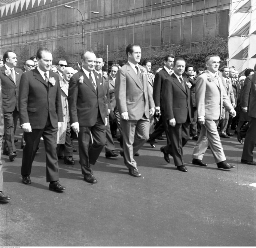 Warszawa, 1973 r., pochód 1-majowy