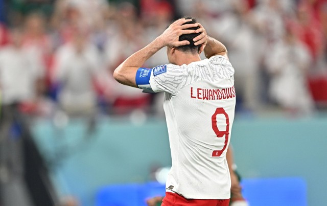 Robert Lewandowski nie wykorzystał rzutu karnego. Polska - Meksyk 0:0.
