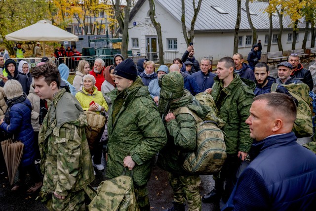 Kolejna grupa zmoilizowanych rusza na front na Ukrainie.