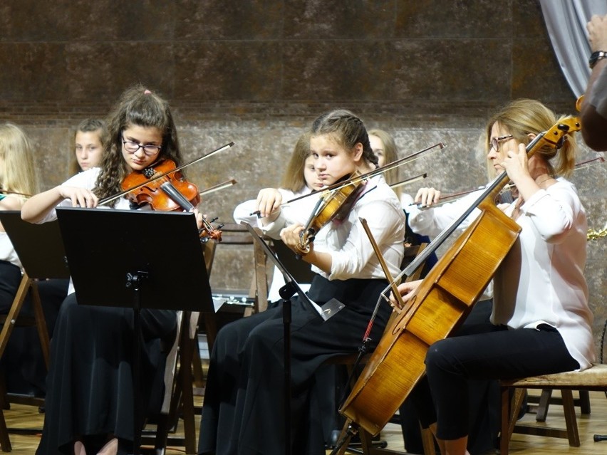 Szkoła Muzyczna w Skarżysku już po remoncie. Czas na muzyczne podziękowania