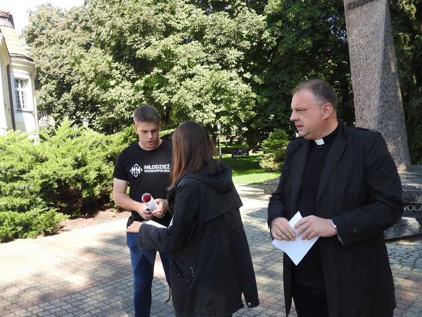 Święta Woda. W sobotę 19.09.2020 uroczystości Święto Podziemia Niepodległościowego. Młodzież Wszechpolska upamiętni żołnierzy niezłomnych