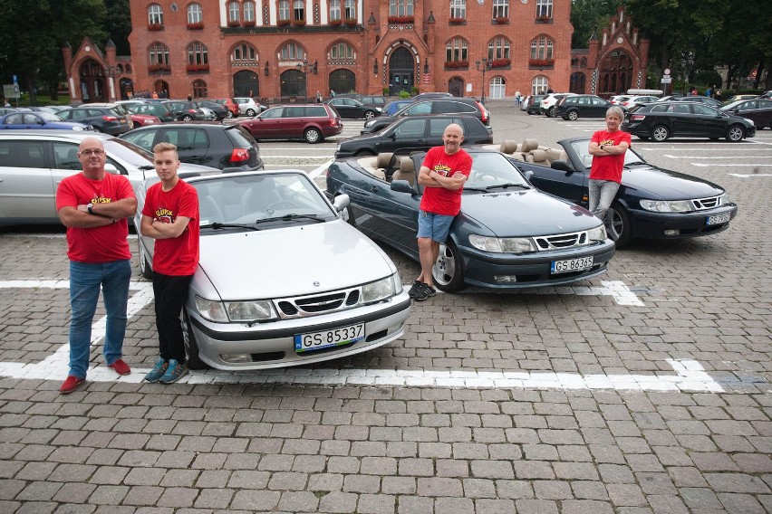 W piątek po południu sprzed słupskiego ratusza do Gniezna...