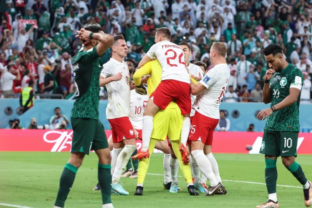 Polska - Arabia Saudyjska LIVE! 1:0!!! Gol Zielińskiego, Szczęsny obronił karnego!