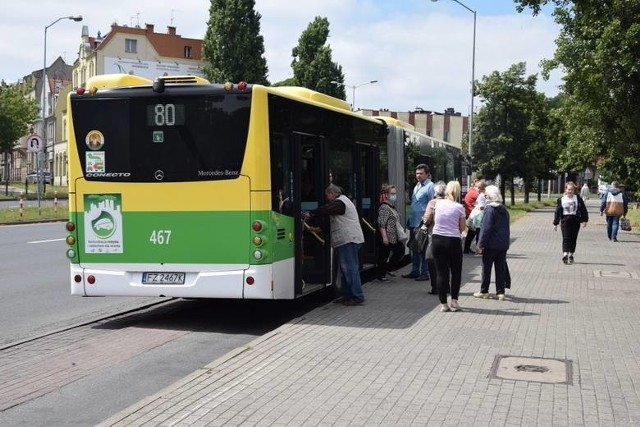 We wtorek,22 września, obchodzimy Dzień bez samochodu. Czy tego dnia przesiądziemy się do autobusów lub na miejskie rowery?