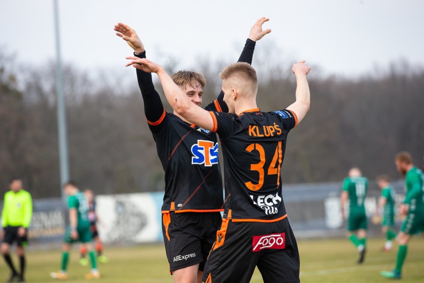 Lech Poznań wygrał w sparingu z KKS 1925 Kalisz 4:0. Trzy...