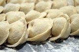 Pierogi na wigilię. Przepisy na pyszne pierogi oraz na farsz do pierogów na Boże Narodzenie 