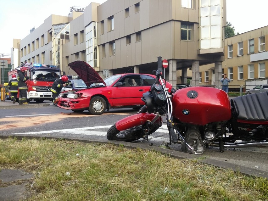 Wypadek z udziałem motocyklisty