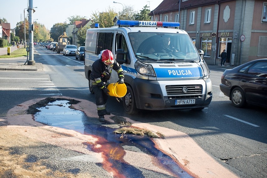 Wyciek oleju na ulicy Szczecińskiej