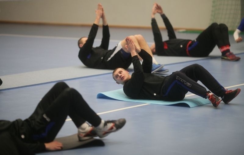 Piłkarze ŁKS już trenują. Pierwsze zajęcia pod okiem nowych trenerów [zdjęcia]