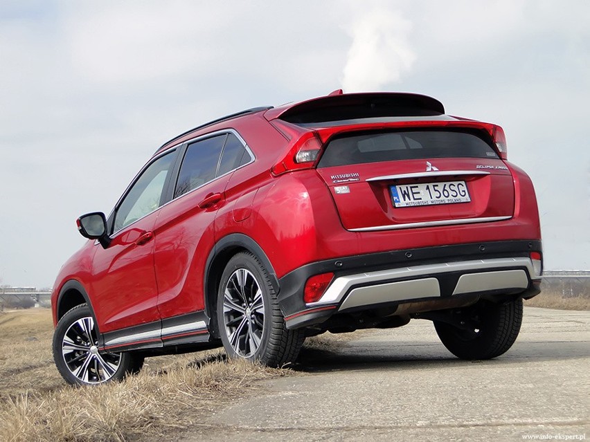 Mitsubishi Eclipse Cross...